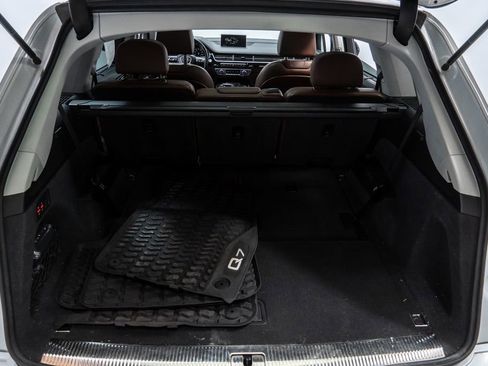 Used 2019 Audi Q7 3.0T Prestige AWD/4WD image 31