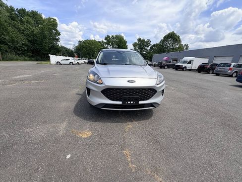 Used 2020 Ford Escape S FWD image 33
