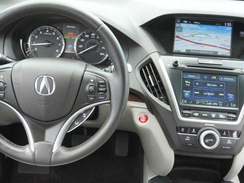 Used 2017 Acura MDX w/ Technology Package FWD image 30