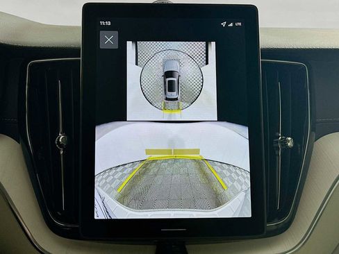 New 2026 Volvo XC60 T8 Ultra w/ Protection Package image 14