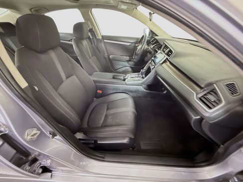 Used 2019 Honda Civic EX image 29