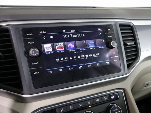 Used 2021 Volkswagen Atlas SE w/ Panoramic Sunroof Package image 6