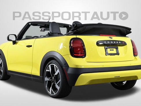 New 2025 MINI Cooper S image 4