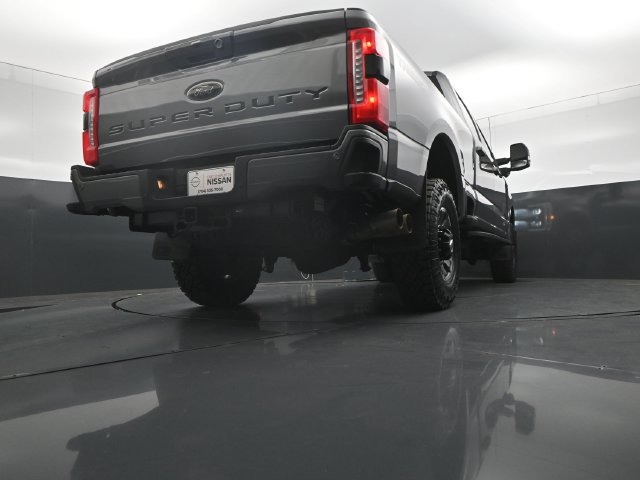 Used 2024 Ford F350 Lariat w/ Lariat Ultimate Package AWD/4WD image 39