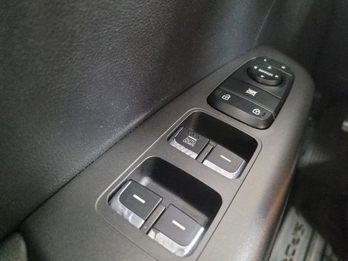 Used 2019 Kia Sportage LX FWD image 27