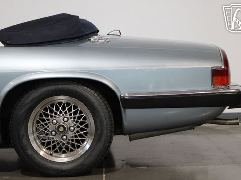 Used 1990 Jaguar XJS V12 Convertible RWD image 35