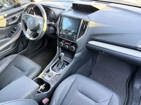 Used 2022 Subaru Forester Limited image 6