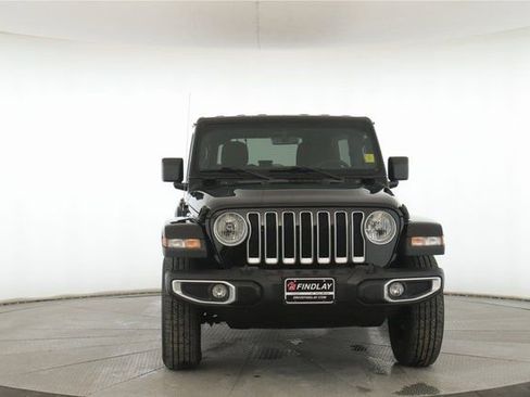 Used 2023 Jeep Wrangler Sahara image 12