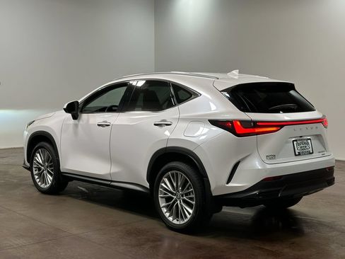 Used 2025 Lexus NX 350 AWD w/ Accessory Package (2T) image 6
