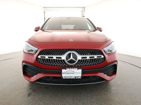 Used 2022 Mercedes-Benz GLA 250 4MATIC image 2