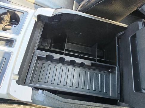 Used 2015 Ford F150 Lariat w/ Equipment Group 502A Luxury AWD/4WD image 51