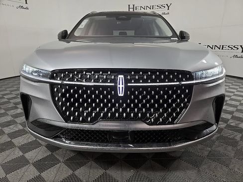 Used 2026 Lincoln Nautilus Reserve AWD/4WD image 2