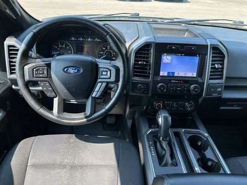 Used 2019 Ford F150 XLT w/ Equipment Group 302A Luxury AWD/4WD image 18