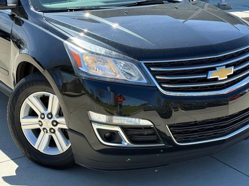 Used 2013 Chevrolet Traverse LT image 6