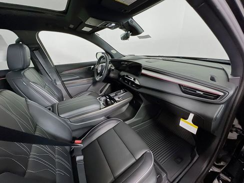 New 2026 Buick Enclave Avenir w/ Super Cruise Package image 31