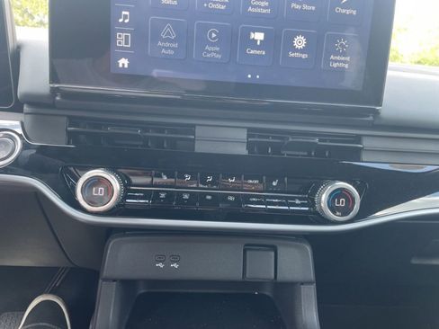 Certified 2024 Honda Prologue Touring image 12