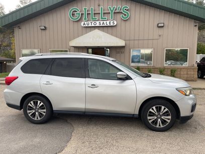 Used 2017 Nissan Pathfinder SL