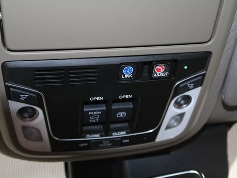 Used 2019 Honda Pilot Elite image 51