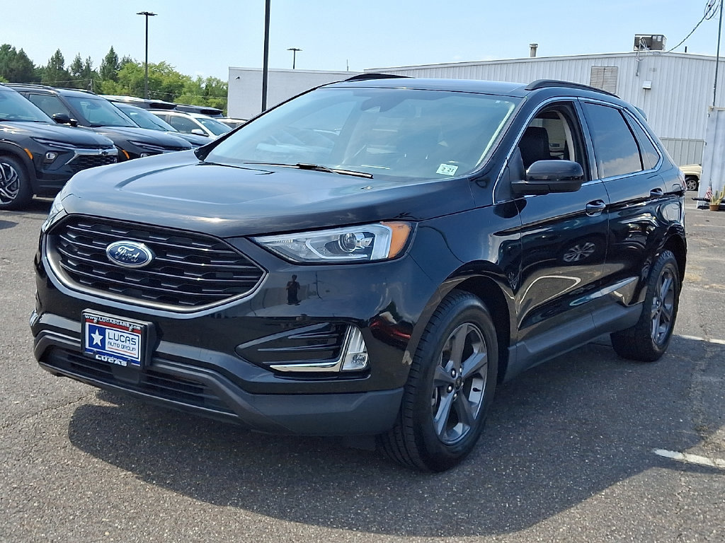 Used 2022 Ford Edge SEL w/ Sport Appearance Package AWD/4WD image 5