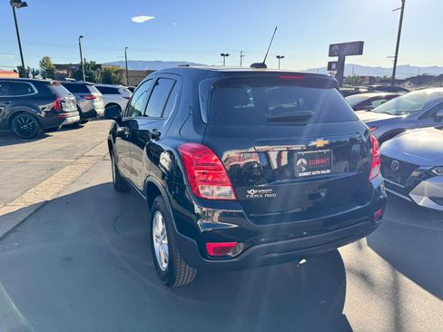 Used 2020 Chevrolet Trax LS w/ Tint and Cruise Package image 6