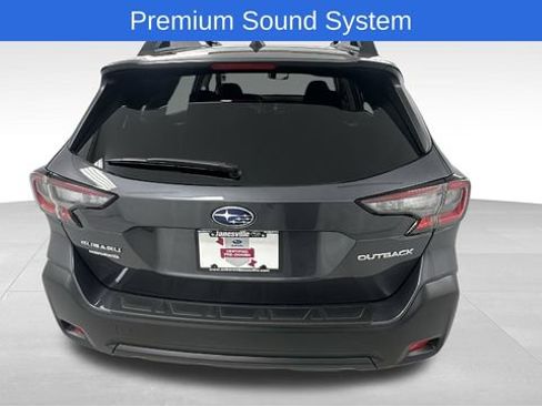 Certified 2025 Subaru Outback Premium image 4