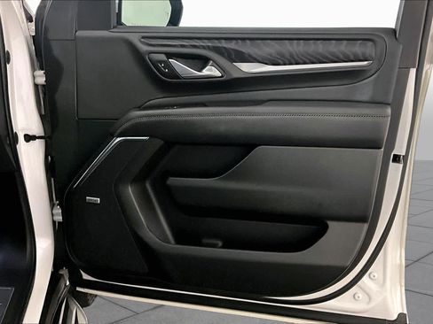 Certified 2023 GMC Yukon XL Denali AWD/4WD image 43