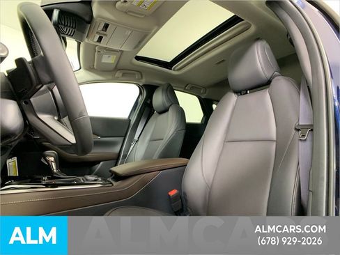 Certified 2024 MAZDA CX-30 2.5 Turbo w/ Premium Plus Pkg image 17