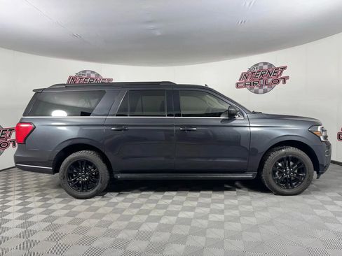 Used 2024 Ford Expedition Max XLT image 8