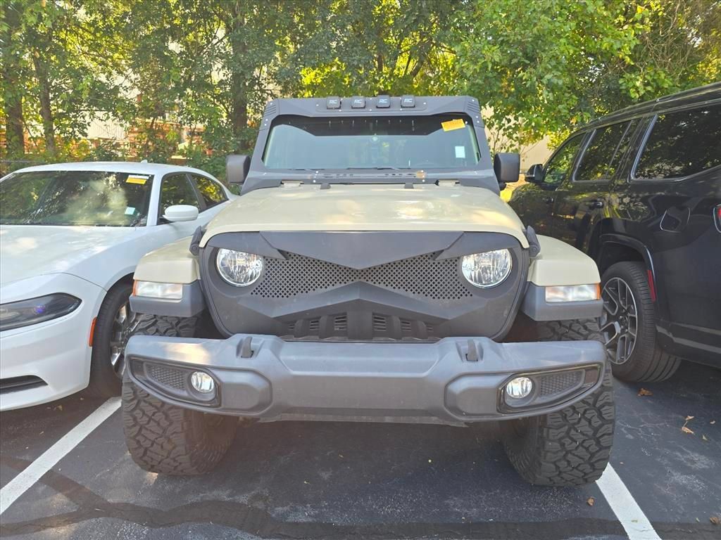 Used 2022 Jeep Gladiator Sport AWD/4WD image 2