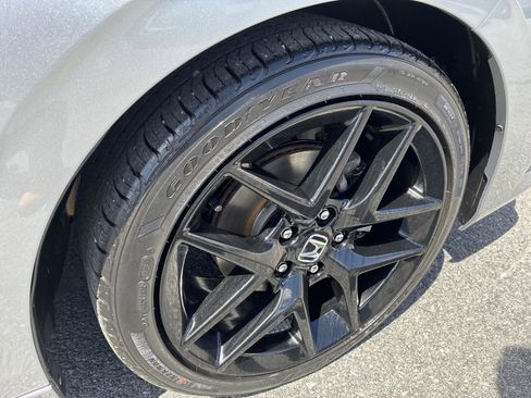 Certified 2024 Honda Civic Sport image 9