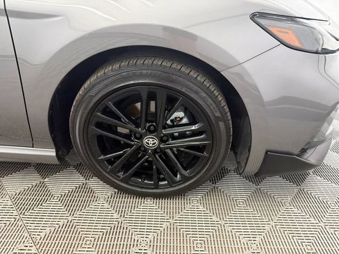 Used 2026 Toyota Camry SE w/ Convenience Package FWD image 13