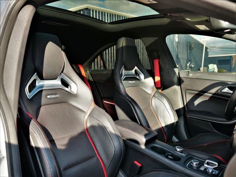 Used 2018 Mercedes-Benz CLA 45 AMG 4MATIC image 24