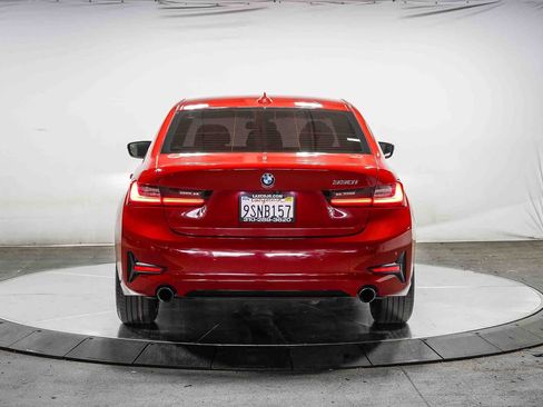 Used 2021 BMW 330i Sedan w/ Convenience Package RWD image 3