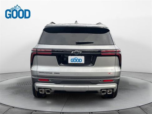 New 2026 Chevrolet Traverse Z71 w/ Driver Confidence Package image 4