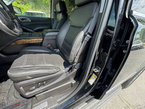 Used 2015 GMC Yukon Denali w/ Open Road Package AWD/4WD image 8