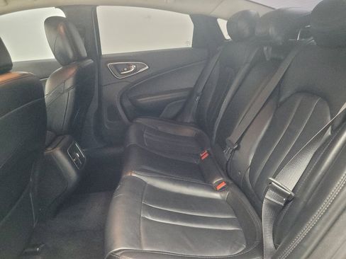 Used 2015 Chrysler 200 C FWD image 18
