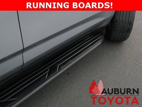 Used 2024 Chevrolet Tahoe LT image 4