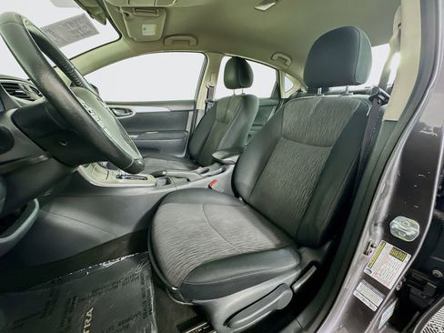 Used 2015 Nissan Sentra SV FWD image 19