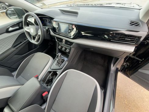 Used 2024 Volkswagen Taos S image 32