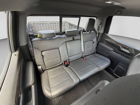 Used 2023 Chevrolet Silverado 1500 RST w/ RST All Star Premium Package AWD/4WD image 14