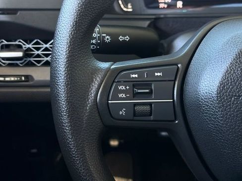 Certified 2024 Honda Accord EX image 27