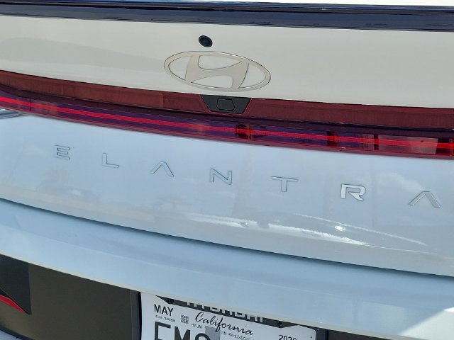 Used 2026 Hyundai Elantra SEL Sport Premium FWD image 27
