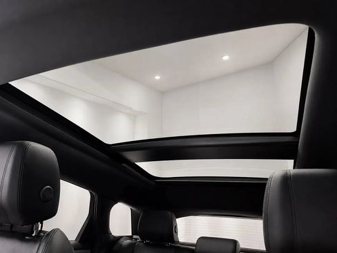 Used 2020 Land Rover Range Rover Evoque R-Dynamic SE AWD/4WD image 49