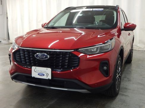 New 2025 Ford Escape SE w/ PHEV Premium Package image 8