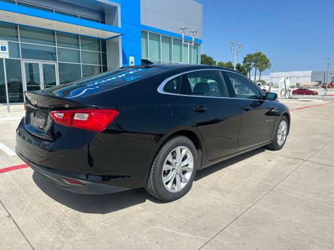 Used 2024 Chevrolet Malibu LT FWD image 5