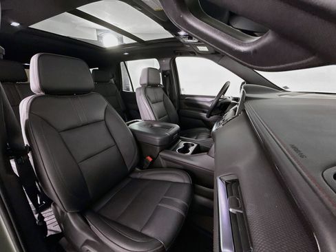 Used 2024 Chevrolet Tahoe RST w/ Luxury Package AWD/4WD image 29