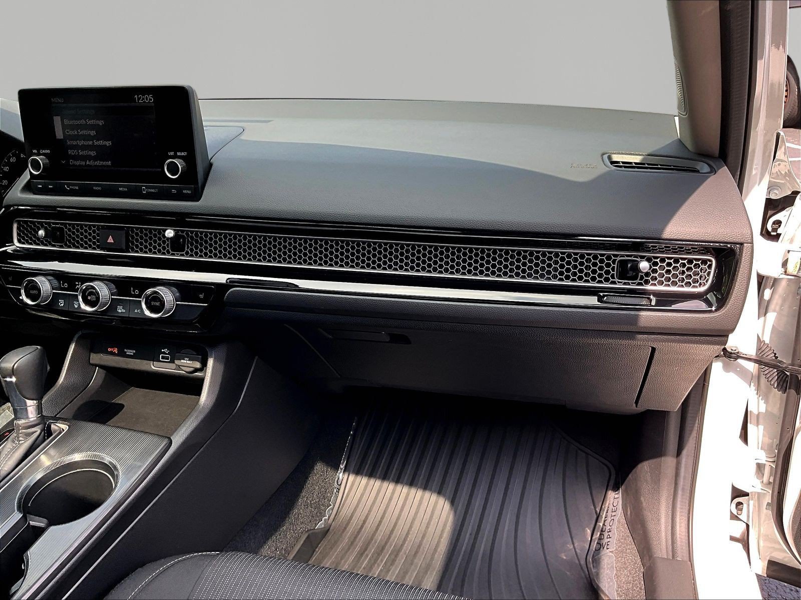 Certified 2024 Honda Civic EX image 25