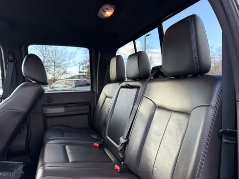Used 2011 Ford F350 Lariat w/ Lariat Interior Pkg image 26