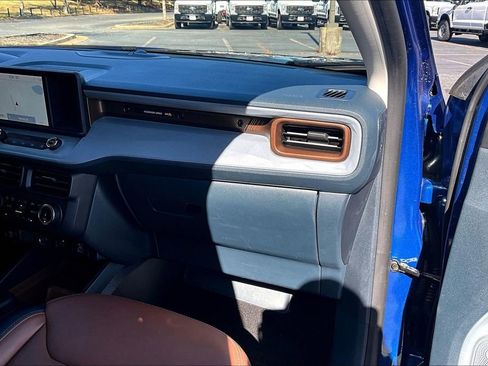 Used 2024 Ford Maverick Lariat image 16