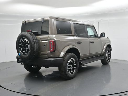 New 2026 Ford Bronco Outer Banks AWD/4WD image 23